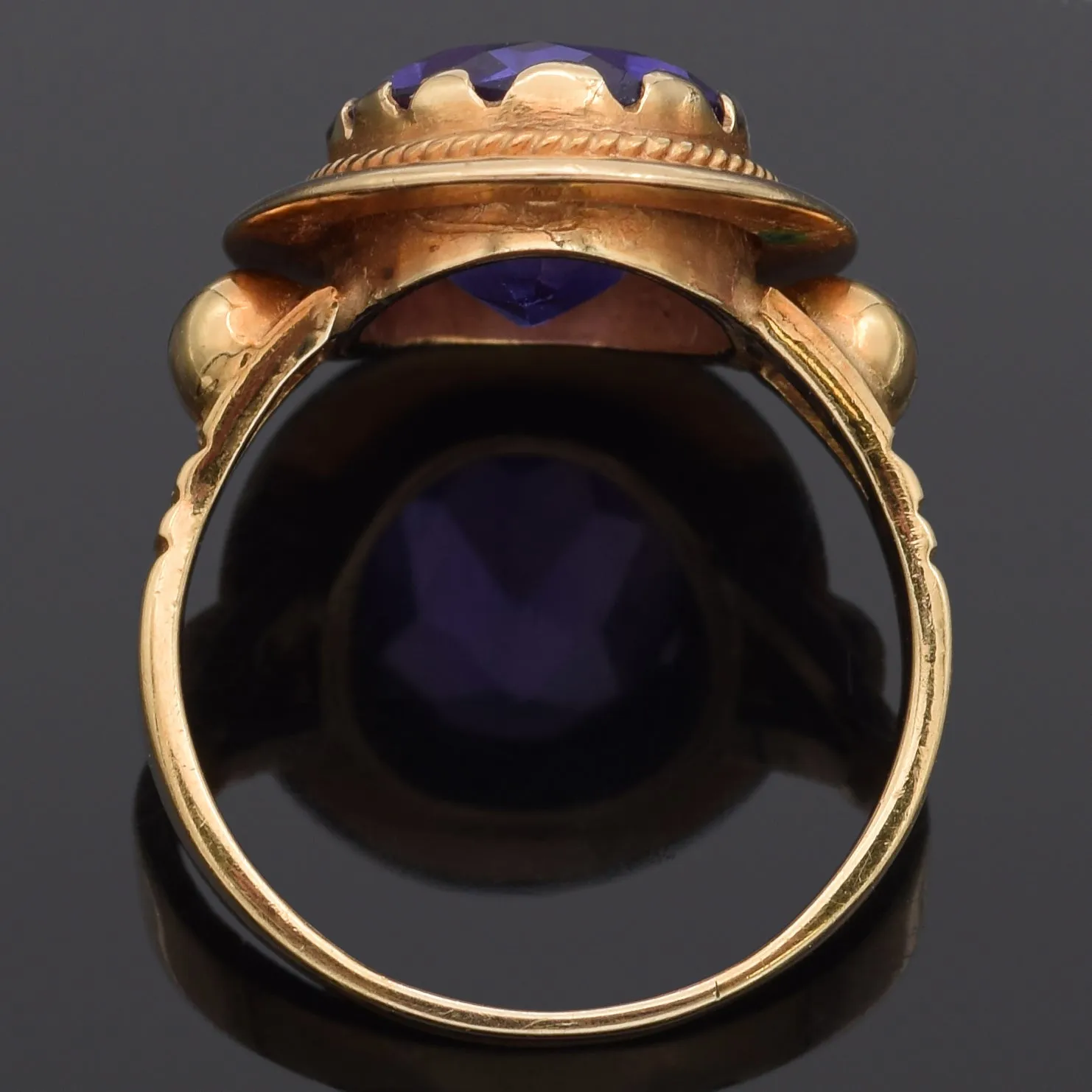 Antique 14K Yellow Gold 3.33 Carat Purple Sapphire Ring Size 4