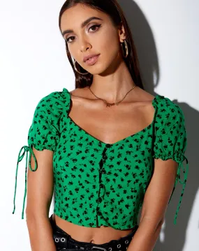 Flaba Top in Dainty Daisy Green