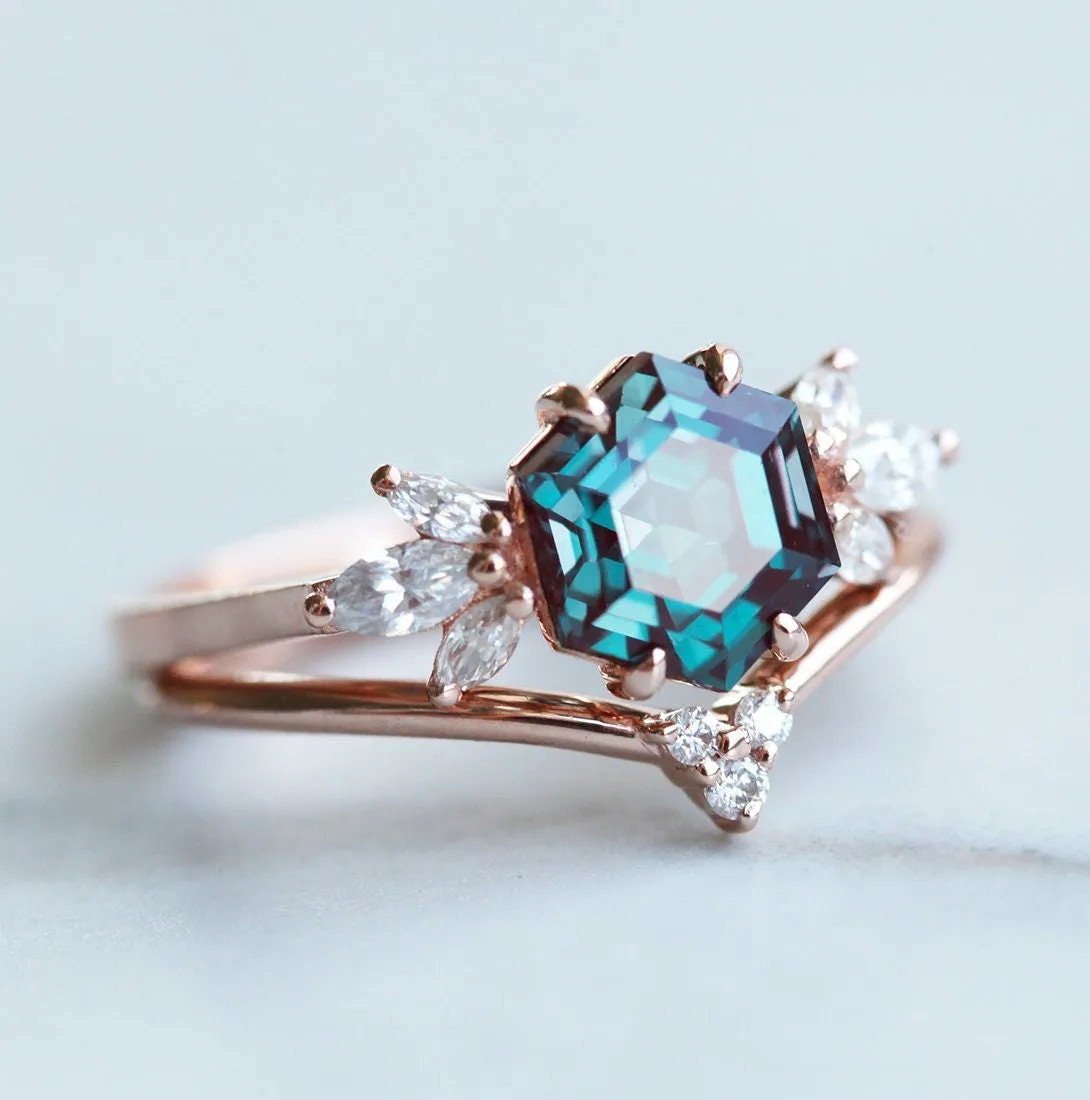 Hexagon Alexandrite Engagement Ring Set