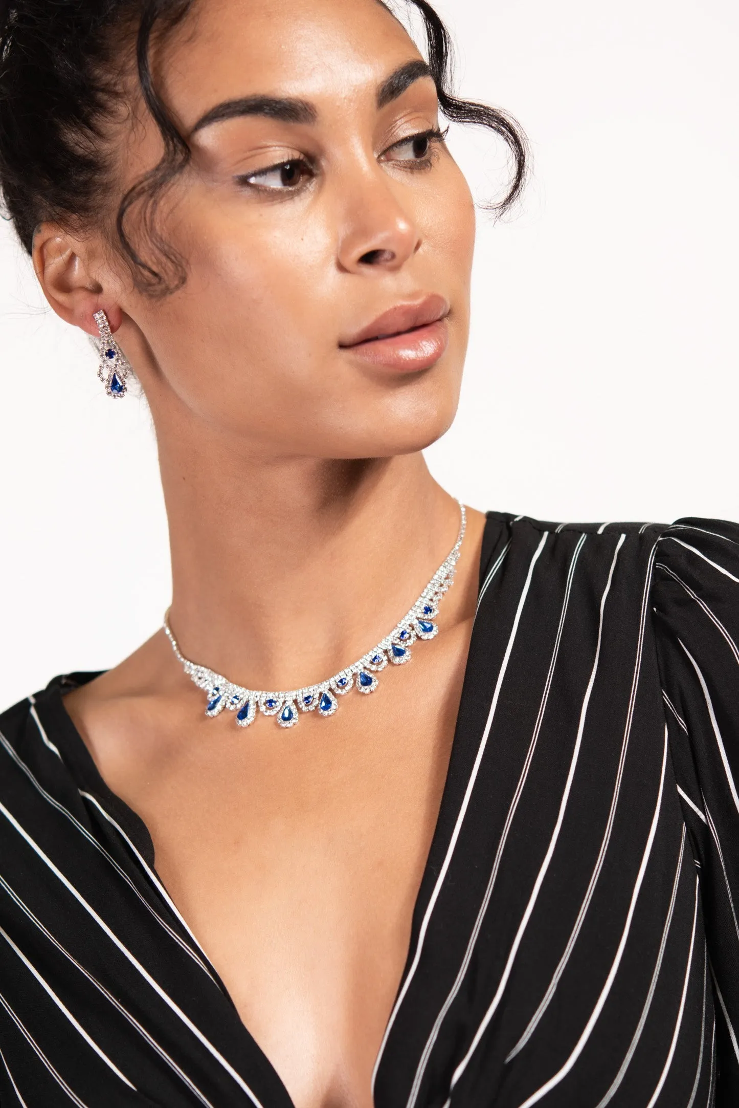 Jaida Scalloped Teardrop Rhinestone Necklace Set