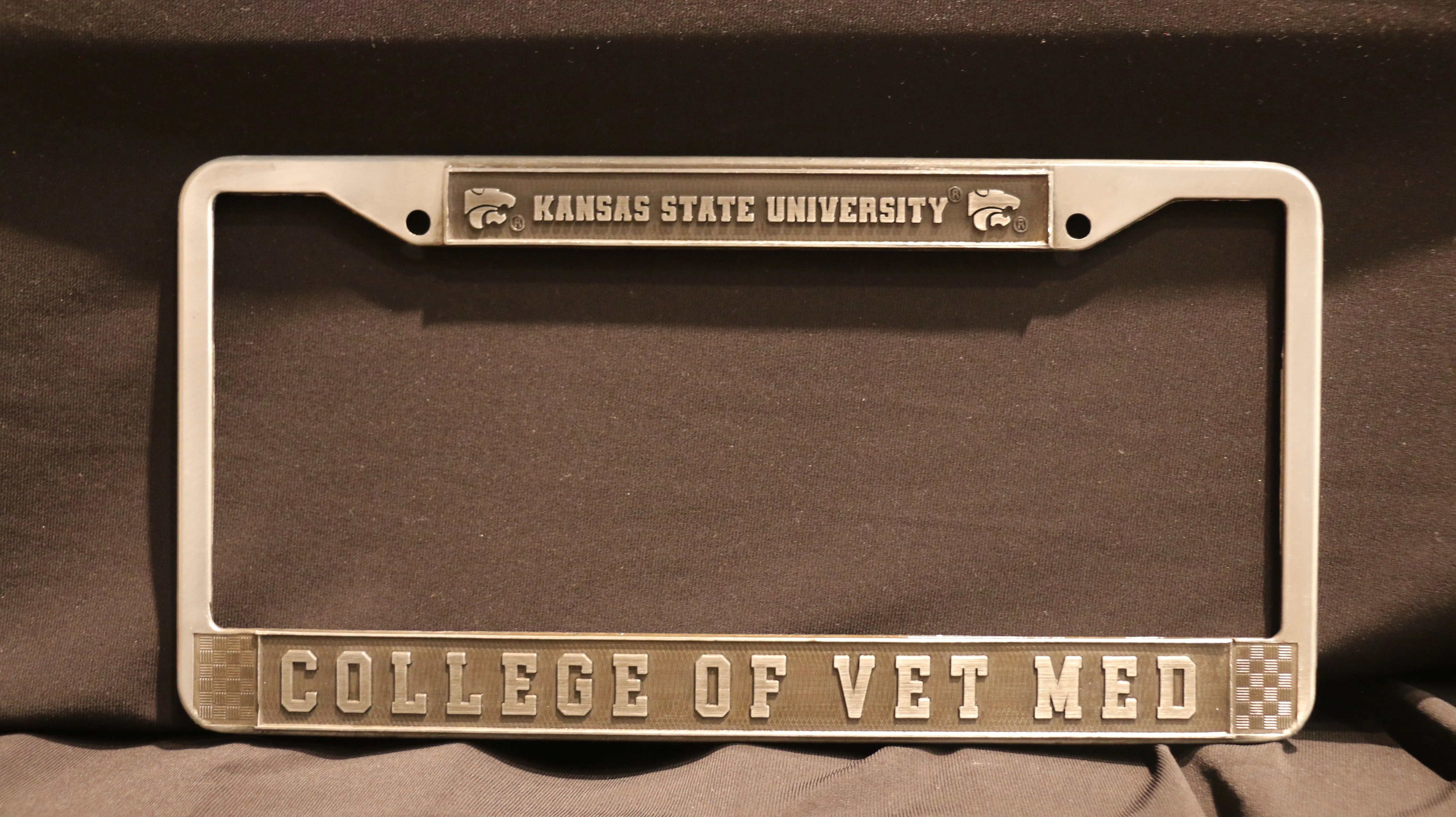 KSU CVM License Plate Holders