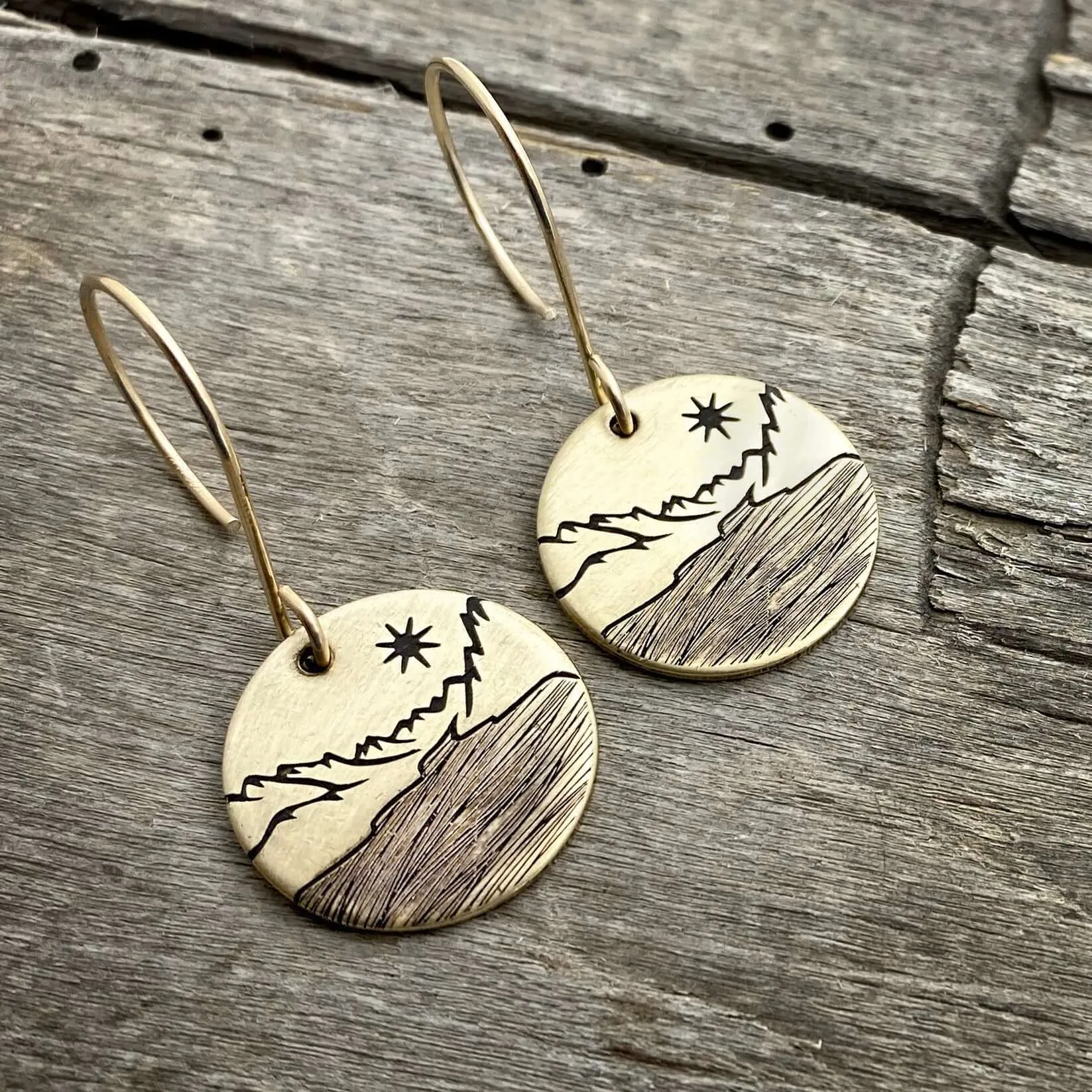 St. Mary Lake Earrings -Glacier Mountain and Lake with Sun