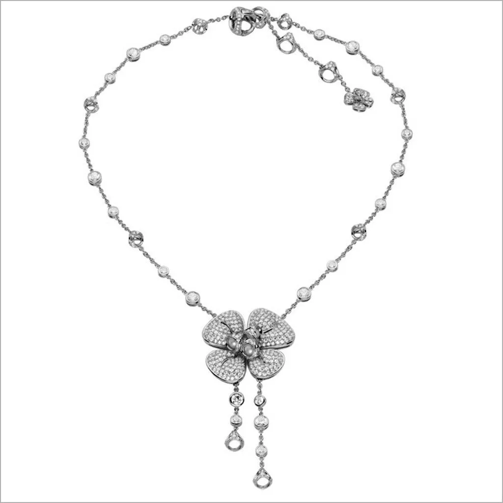 Triadra 18K Gold & Pearl Flower Necklace with Diamonds